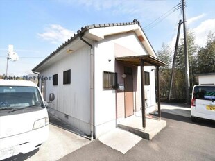 上野原住宅1号棟の物件外観写真